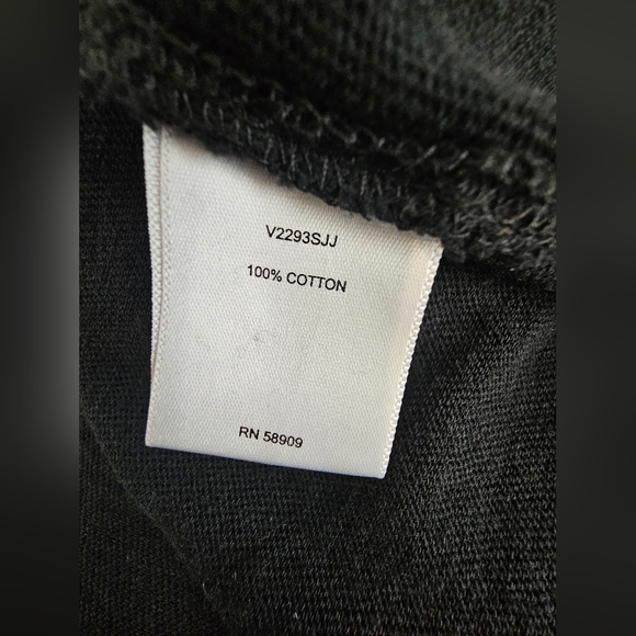 Chelsea & Violet Women's Black Knit Asymmetrical Top/Shirt Size Large NWT - Picture 5 of 5